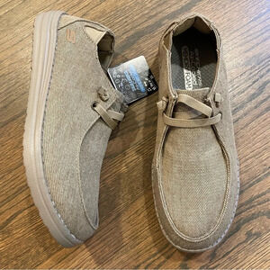 NWT Skechers Mens Melson Volgo Sneakers size 6